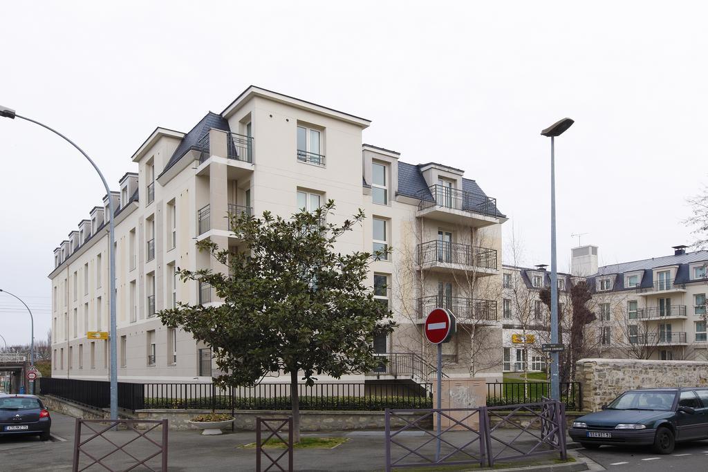 Appart'City Poissy Esterno foto